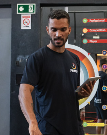 Lucas Gomes — Treinador na People
